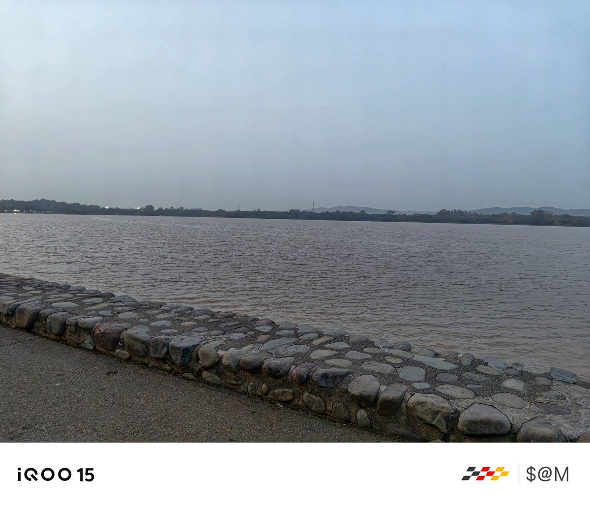 TechSAM009's tweet photo. Random Clicks 📸
#ClickedOniQOO
#iQOO15 https://t.co/OVh8hthyUo