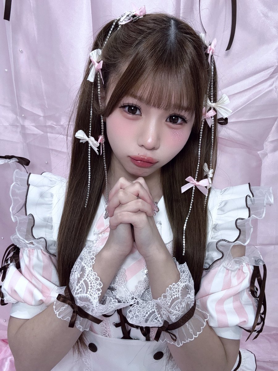 2/11オンラインチェキサイン会が開催されます〜！！！ 宛名にサインに