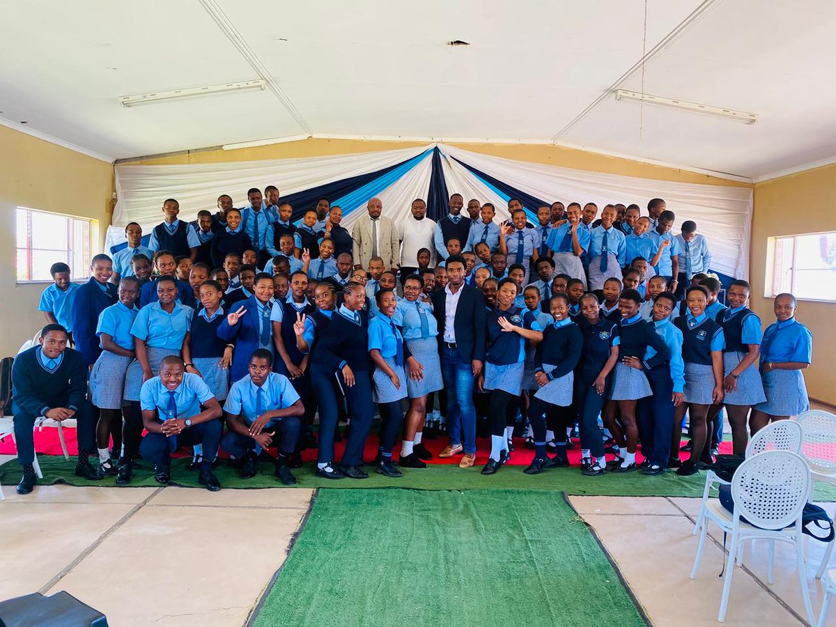 FadderyF's tweet image. 