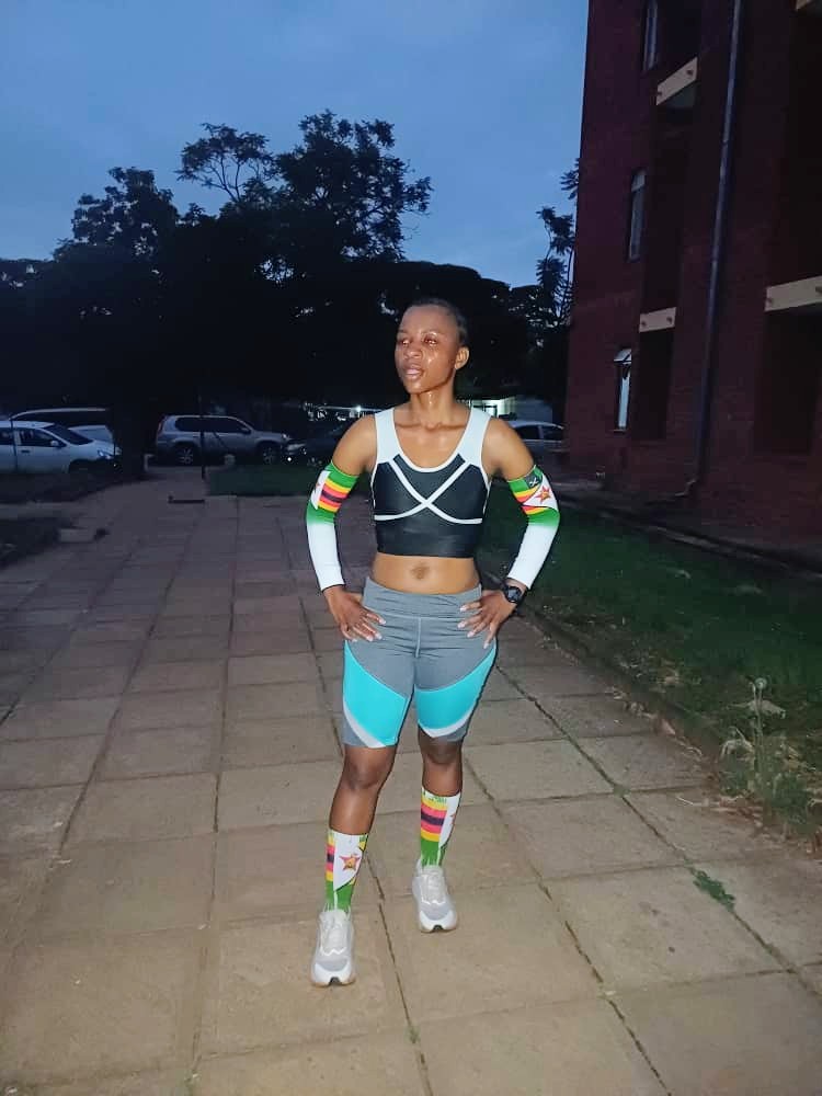 itsokeyiguess's tweet image. Consistency changes perception.
Speed intervals used to feel like fire.
Today, I sat in threshold and felt strong.
Same effort.
Stronger body.
Calmer mind.
That’s what happens when you keep showing up.
#RunningLife #Consistency #MarathonTraining #TrustTheProcess