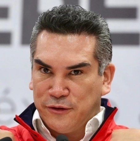 Contra el PRIAN hasta igualarlo, siono <a href="/AndreaChavezTre/">Andrea Chávez</a>