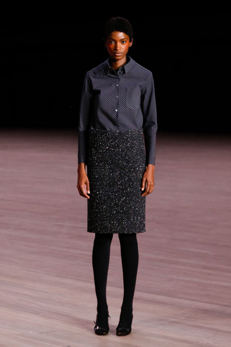 LaModeUnknown's tweet photo. ✨️Marc Jacobs✨️ Spring/Summer 2026.🪡 https://t.co/YiyQ2qsLiY