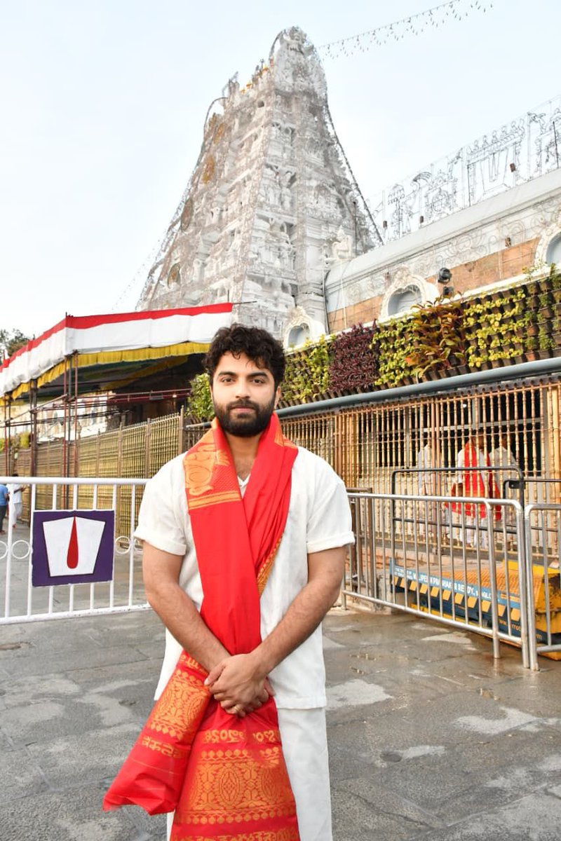 baraju_SuperHit's tweet photo. Mass Ka Das @VishwakSenActor visited Tirumala and sought blessings of Lord Venkateswara ahead of the grand release of #FUNKY on February 13th! 🙏✨

#FUNKYTrailer — https://t.co/cJYdACxKUT

In cinemas #FunkyFrom13thFeb 🕺
 
@11Lohar @anudeepfilm #BheemsCeciroleo @vamsi84 #SaiSoujanya @NavinNooli @Venkatupputuri #SureshSarangam #MohanSato @NtrMurali9999 @SitharaEnts @Fortune4Cinemas #SrikaraStudios @adityamusic