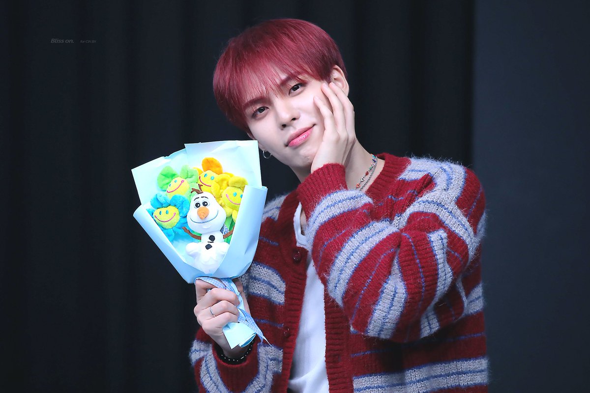 ☃︎  
#BX #이병곤 
#CIX #씨아이엑스