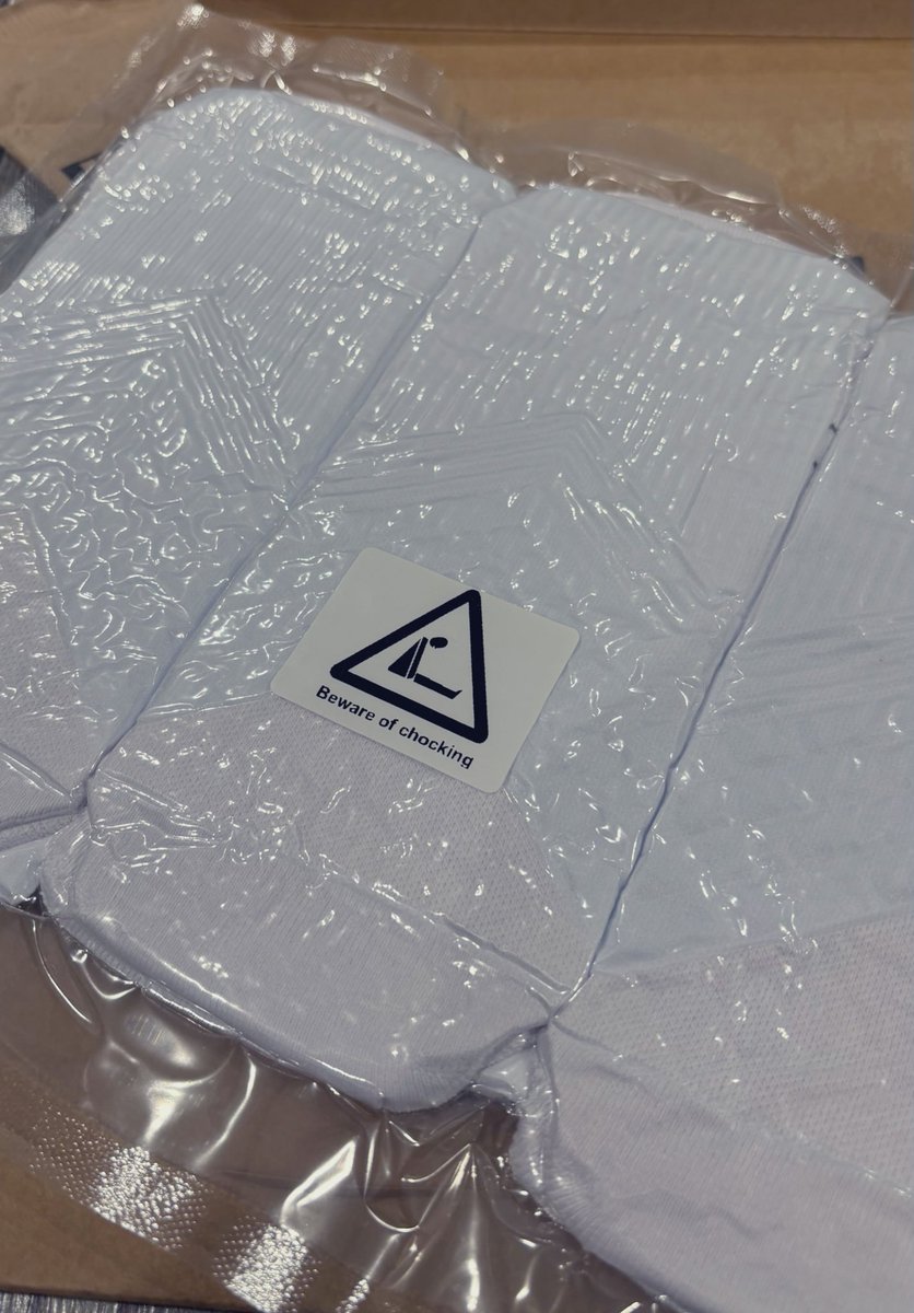 BartRink's tweet photo. Just got these socks shipped to me. Can anyone explain what this means?  🤔 https://t.co/8TLNZYp1fi