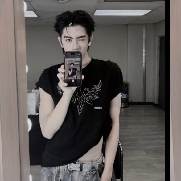 d𝑎p𝒉ne ⋆ (@summerinmyhe4rt) on Twitter photo 