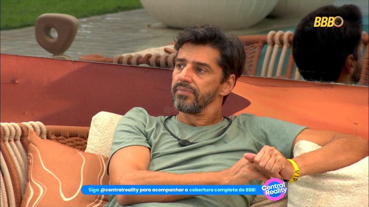 centralreality's tweet image. Cowboy falou que quando alguém vai conversar cara a cara com Ana Paula, ela não tem argumentos. #BBB26