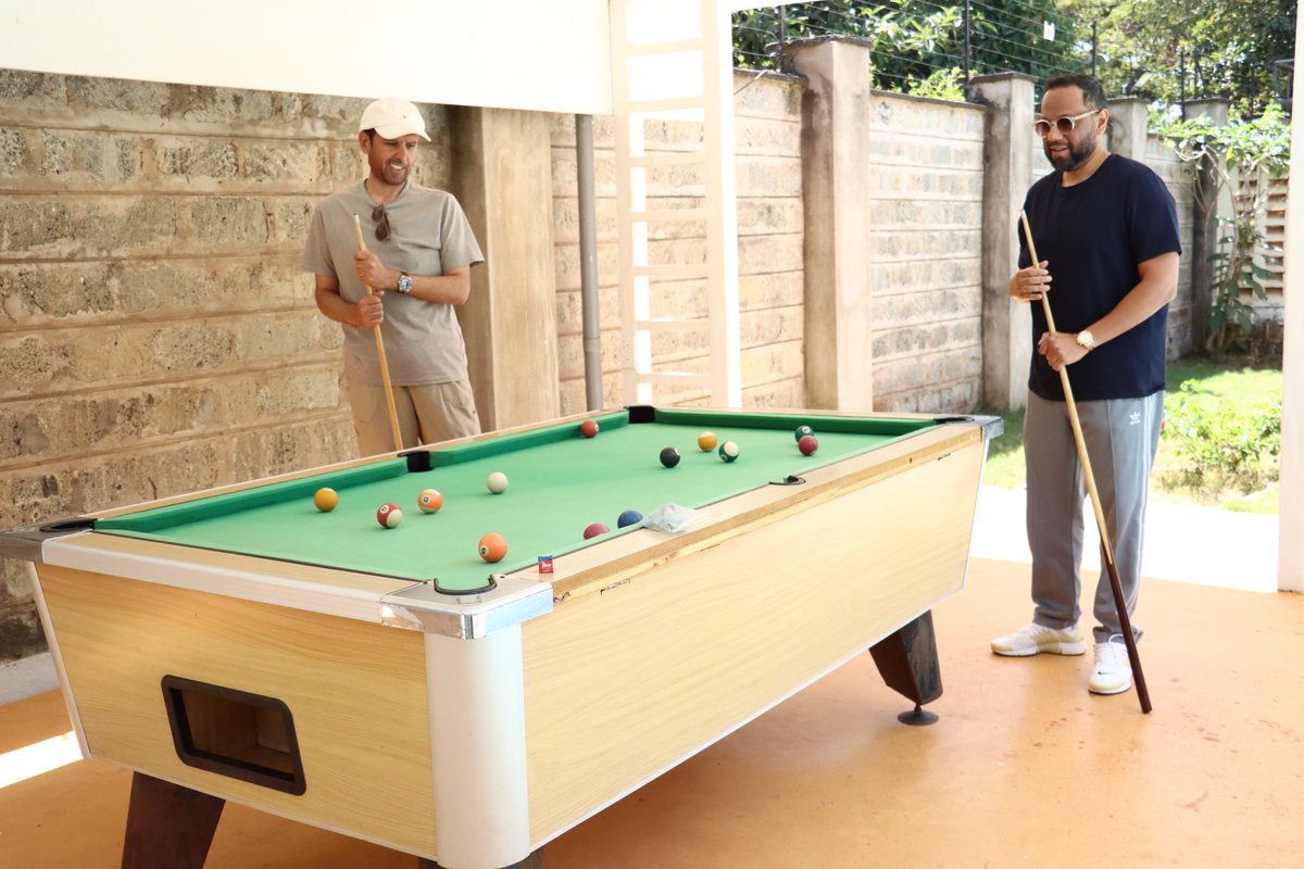 احتفلت سفارة دولة قطر في العاصمة نيروبي باليوم الرياضي الوطني للعام 2026م بمشاركة سعادة السفير / محمد مطير الشملاني العنزي و اعضاء السفارة الدبلوماسيين و المحليين.

#اخترت_الرياضة
#اليوم_الرياضي_قطر