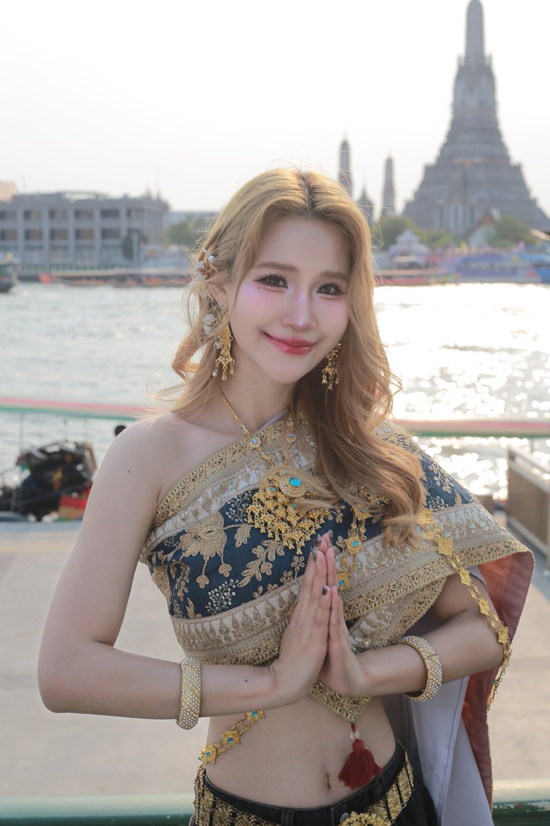 ฉันชอบประเทศไทยมากๆค่ะ 🇹🇭🙏🐯
#NoriYamiYami #YamiYami #Idol #ノリ闇闇 #闇闇 #アイドル