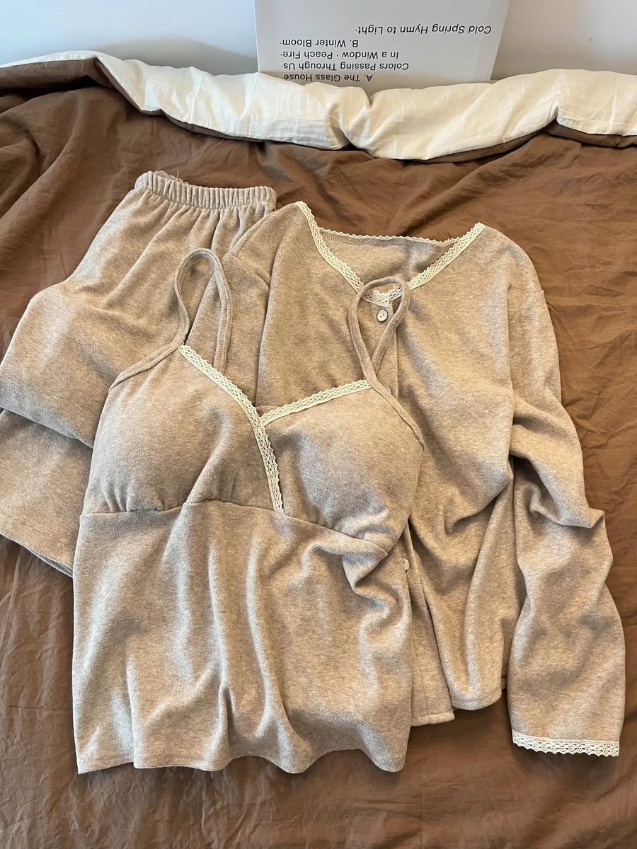 your ☁️ tweet media