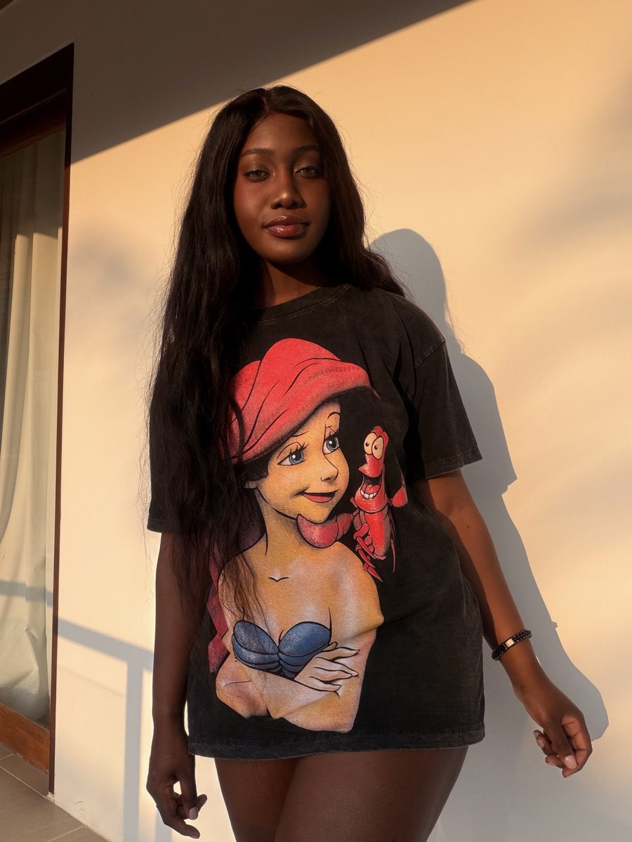 Paris Senpai tweet media