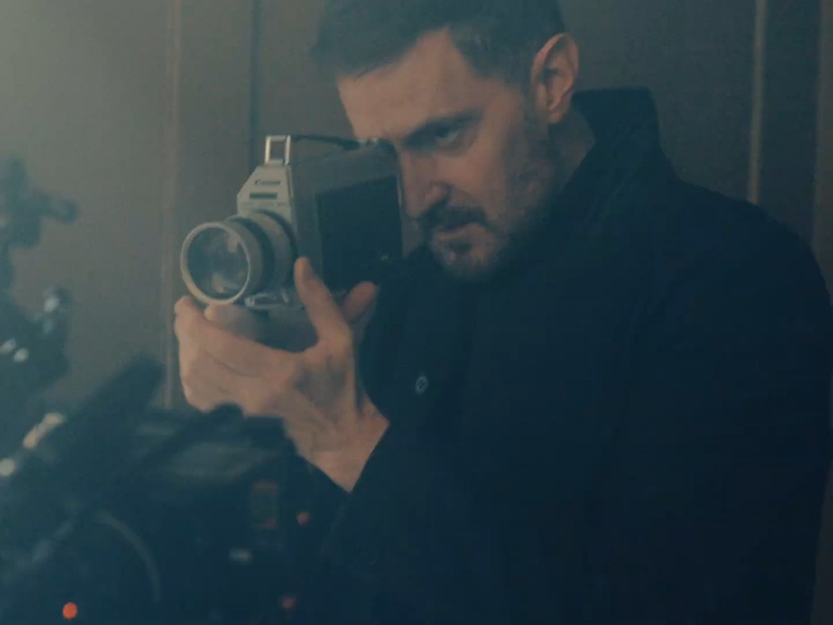 RABulgaria's tweet image. Great screenshots from Paris Paloma BTS video of Good girl with #RichardArmitage posted on tumblr by the Richard Armitage Fan Page ⤵️

tumblr.com/richardarmitag…