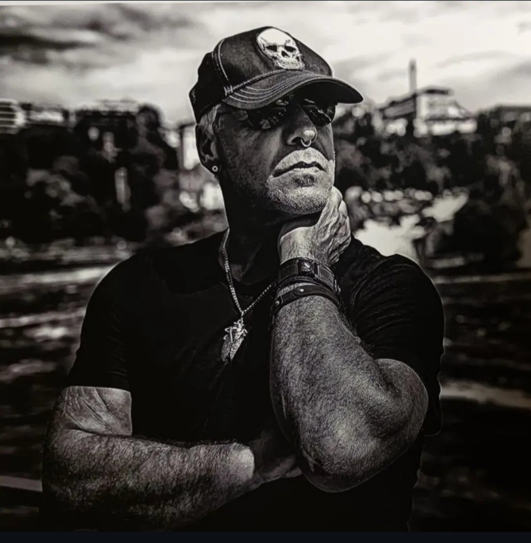 Algebra (@ipanic) on Twitter photo 