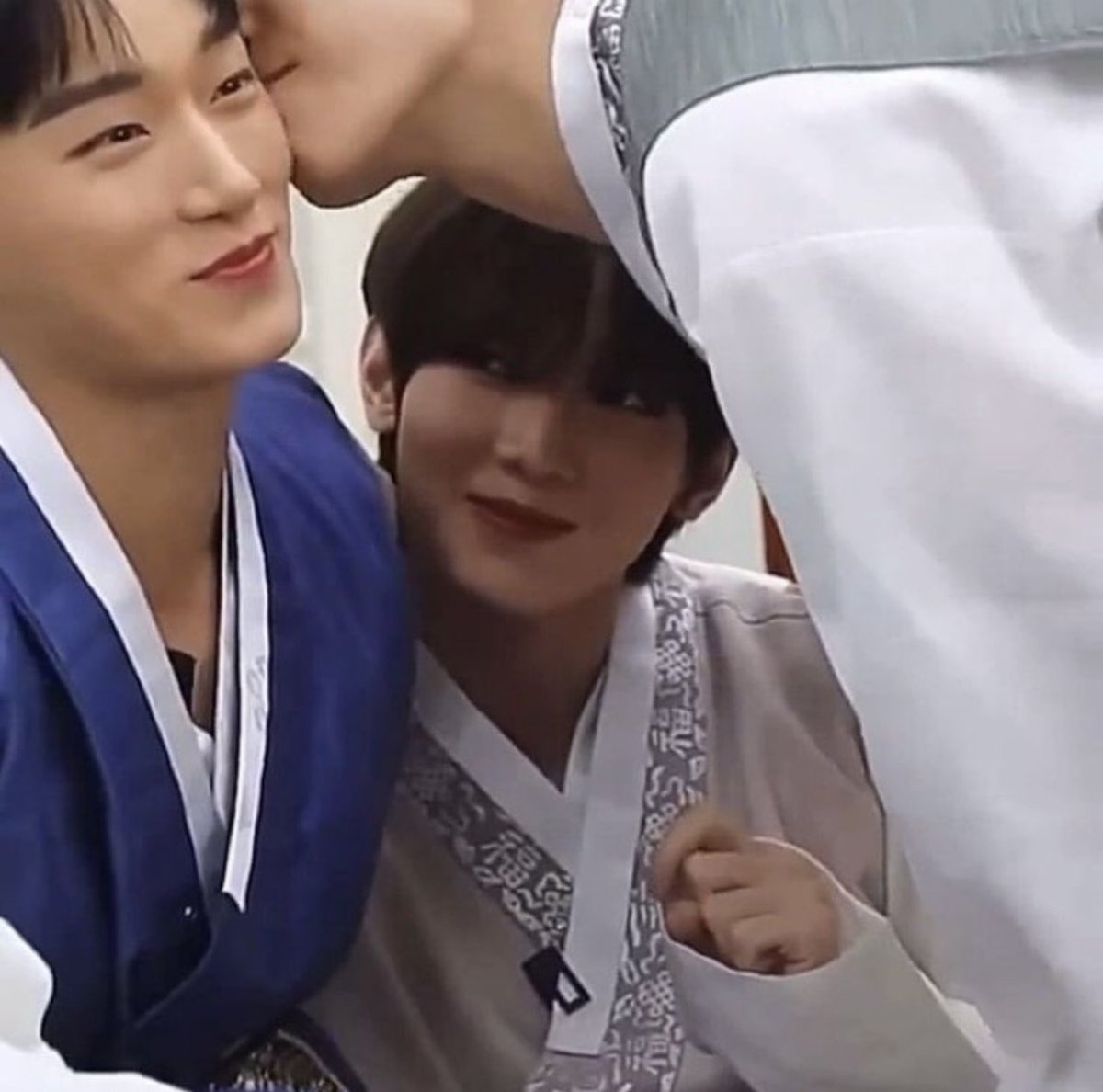 cuterdoll's tweet image. you can always count on head fudanshi