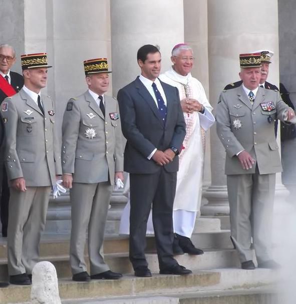 Vive le Roi Louis XX
#vivelaFrance