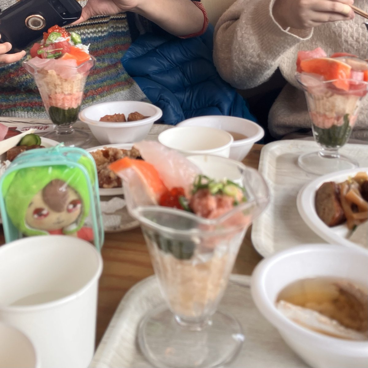 kapumeido's tweet photo. #カプカプ旅行
おさしみ天国イェーイ!🐟🐟🐟 https://t.co/SLcrcTrVUK