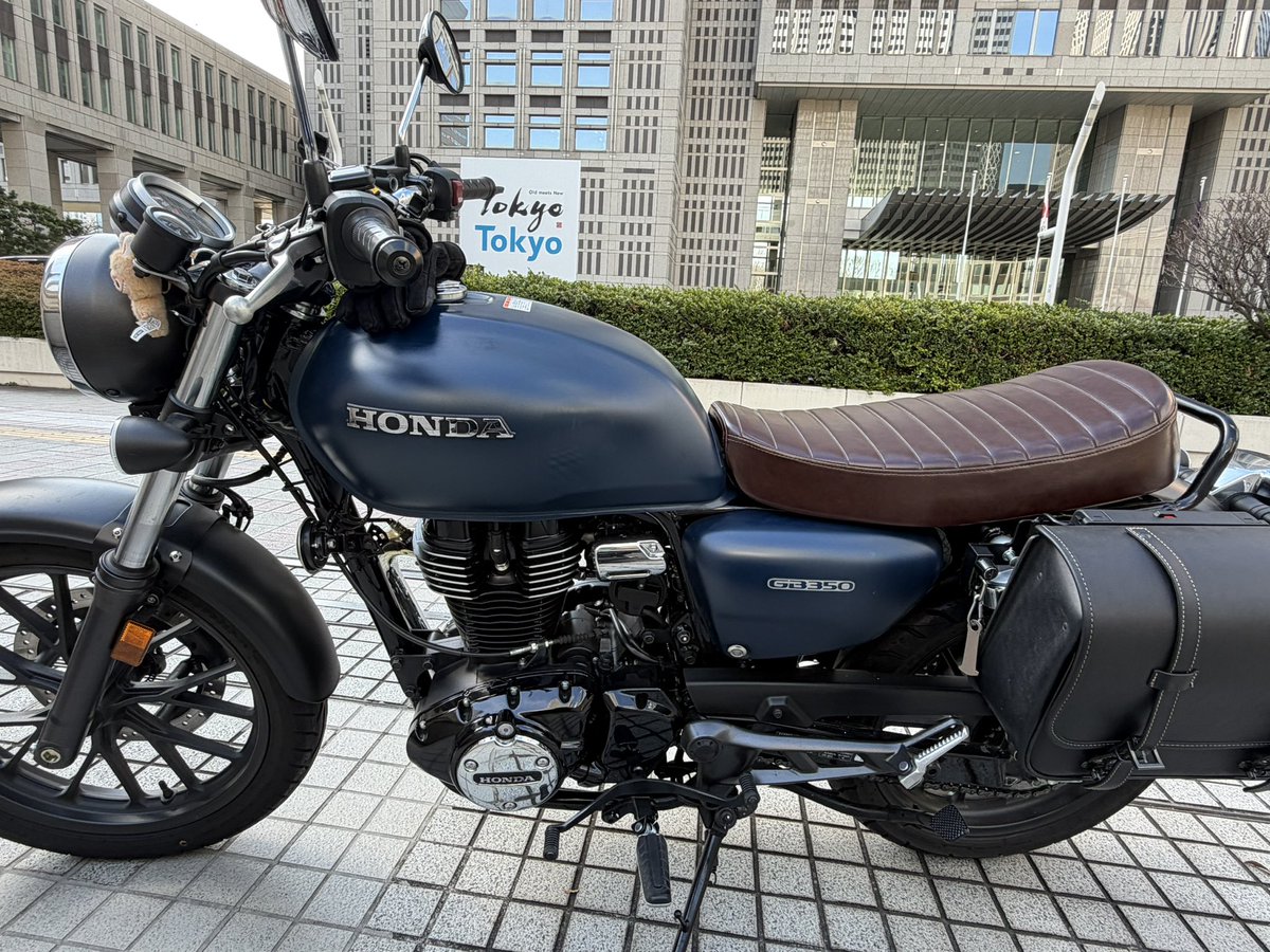 バイクのシートを変えてみたんだけどどうだろうか？？ ビフォア