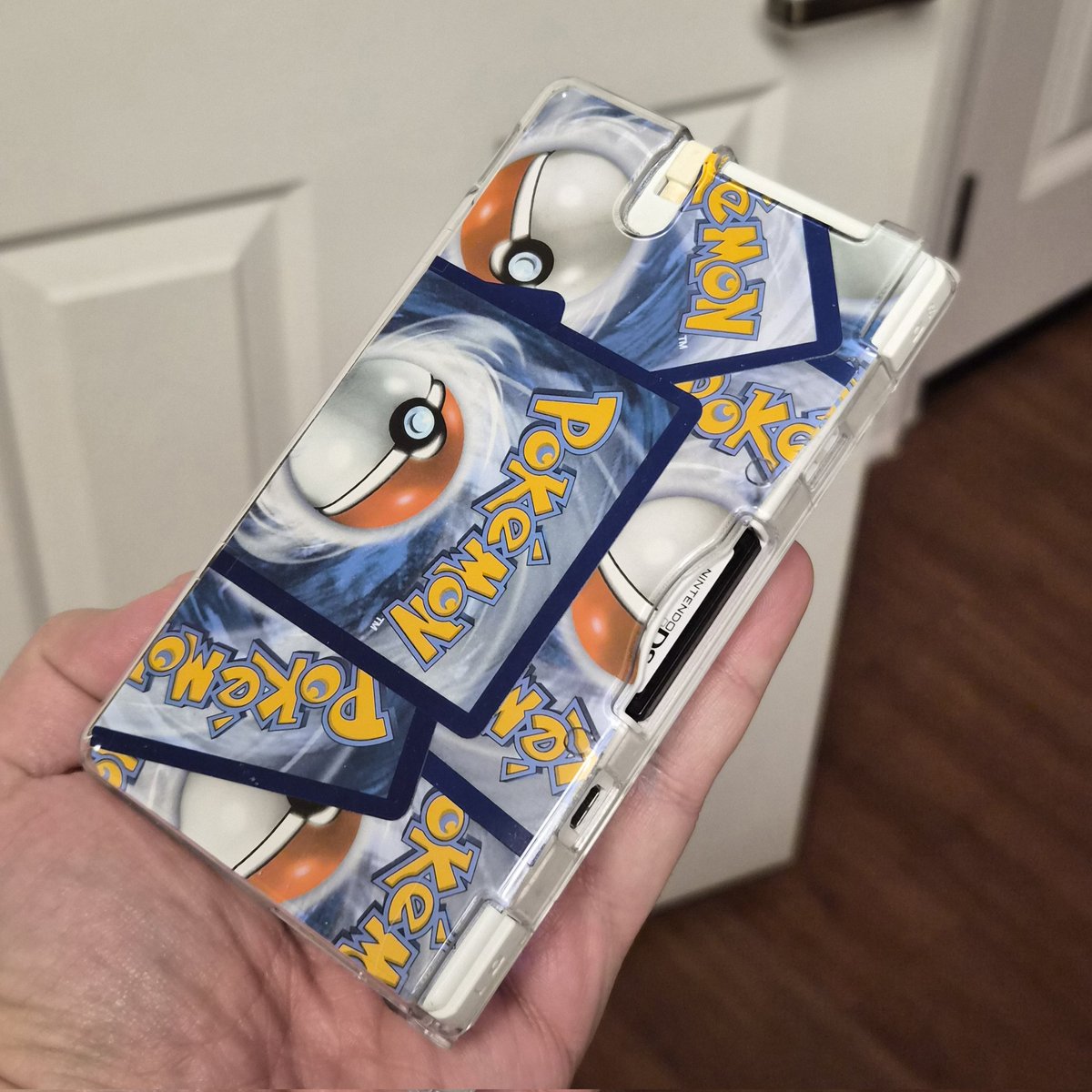 emblasteon tweet media