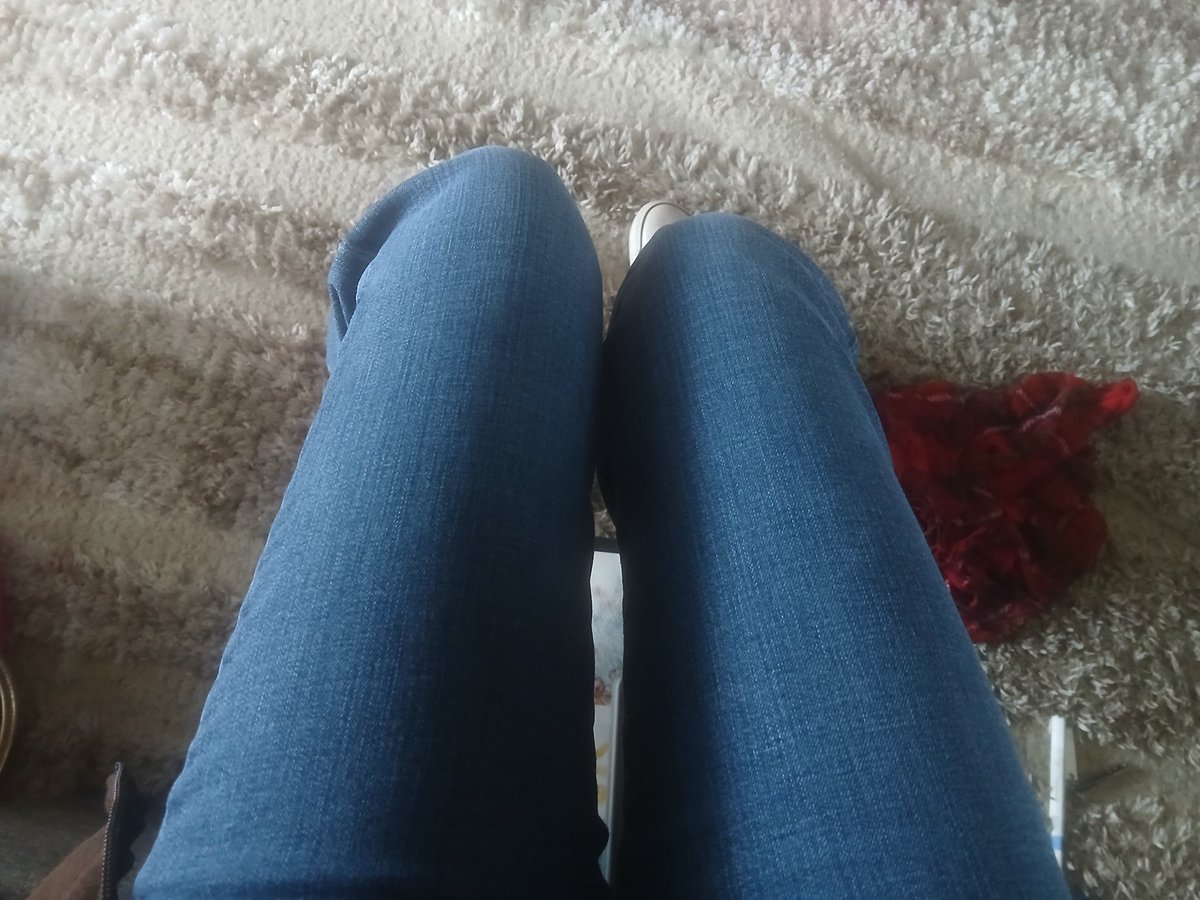sweetapplegail's tweet photo. Bmi 15.7 vs bmi 21.7 https://t.co/qNRKNfnAim