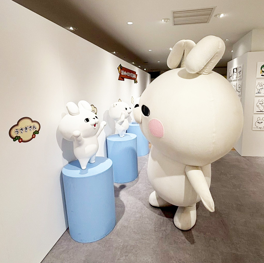 ついに対面❗🐰🐰 じーっ👀 🌟 #ヨッシースタンプ 展 -The Gotochi-in