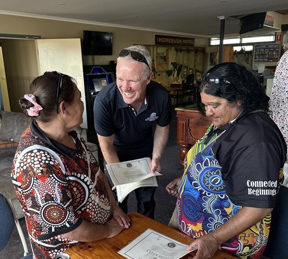 theCEWH's tweet image. The CEWH, @NSWDCCEEW_Water, First Nations groups and landholders launched a water management plan for the Greater Cumbung Region last week. Years of work came to fruition and will build a better future for this special place! #waterfortheenvironment
#firstnations