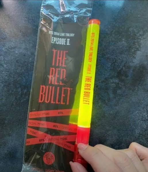 Sugscoffee's tweet image. “we are back to our roots” 

This is SO SIMILAR