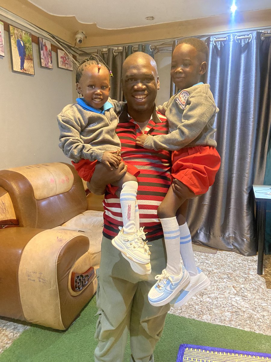 kivumbi's tweet image. Wewawo i have just taken mine. @NetanyahuJr and Condoleezza Thather Kivumbi.