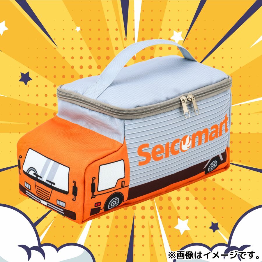 Seicomart_TW's tweet photo. ＼✨セイコーマート 2/9週発売の商品🎉 🎉 ／
セイコーマートオリジナルグッズ【一緒に運ぼう！トラック型ポーチ】
セイコーマートのロゴが入ったトラック型ポーチが登場！
大容量サイズのポーチは、内側に便利なポケットがついています。
・小物やコスメなどの収納にぴったりで、ボトル類も入って便利！
・お弁当や飲み物を入れても◎
□■□■□□■□■□
＜北海道・関東＞
本体価格：1,500円（10％税込1,650.00円）
※高さ13.5×幅28×奥行13.5㎝ [最大]
□■□■□□■□■□
※万が一品切れの際はご容赦ください。
※数量限定（なくなり次第終了）
※一部取り扱いの無い店舗・発売日が異なる店舗がございます。

／
今週の #セイコーマートおすすめ商品
https://t.co/6YSk3JQ7l0
＼

#セコマ #secoma #セイコーマート #seicomart