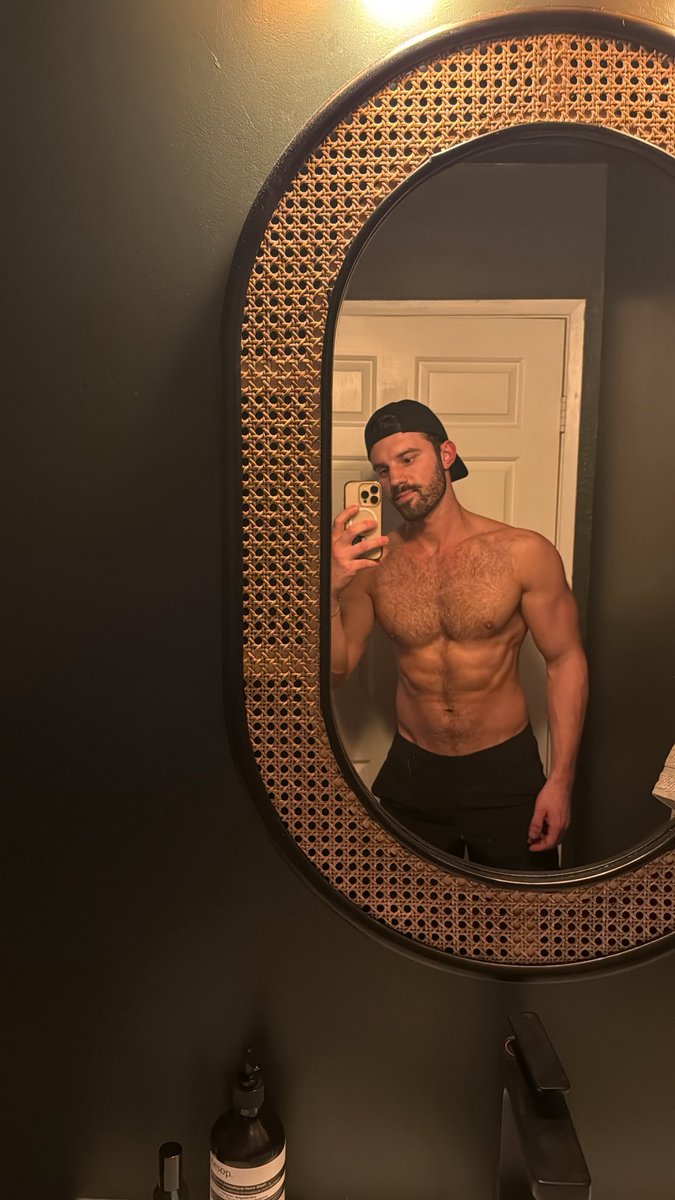 Spacey 🛸 tweet media