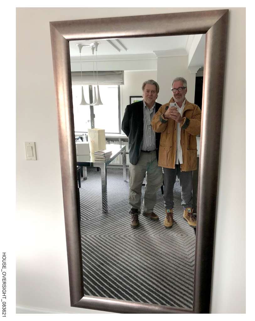 🇺🇸 Epstein Files: Bannon Thanked Epstein for  “Terrific Day,” Pitches More “Fun Things"

Bannon discussing meetings that need "academic settings for cover" and offering his compound behind the Supreme Court as "a great base."

Then sharing Saudi missile footage. 

Response: