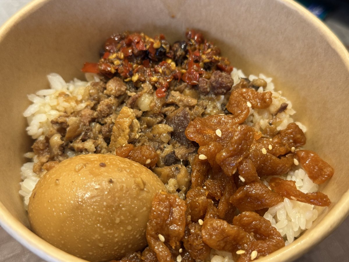 台湾　最後飯　
台湾　飯　全部　美味
又　我　来
又　多　食
台湾　皆　謝謝　好🤲🤲😍