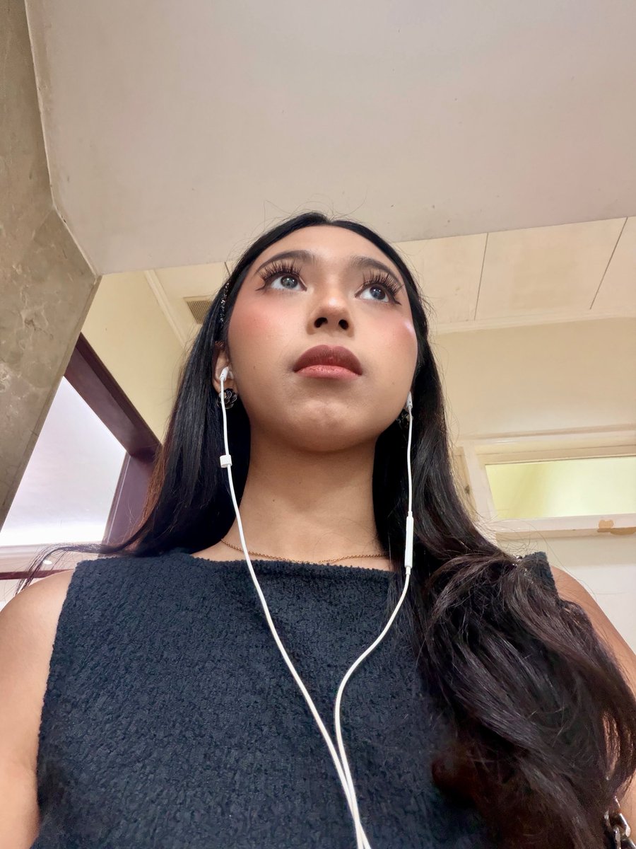 khansaneira's tweet image. i used to think like that but then i realized what i needed was therapy 🙏🏼 tantrum &amp;amp; mood swing yang gak wajar itu patut ditelusuri asal muasalnya guys 😭 in my case, ternyata aku ada mental illness &amp;amp; harus terapi. it does get better though!