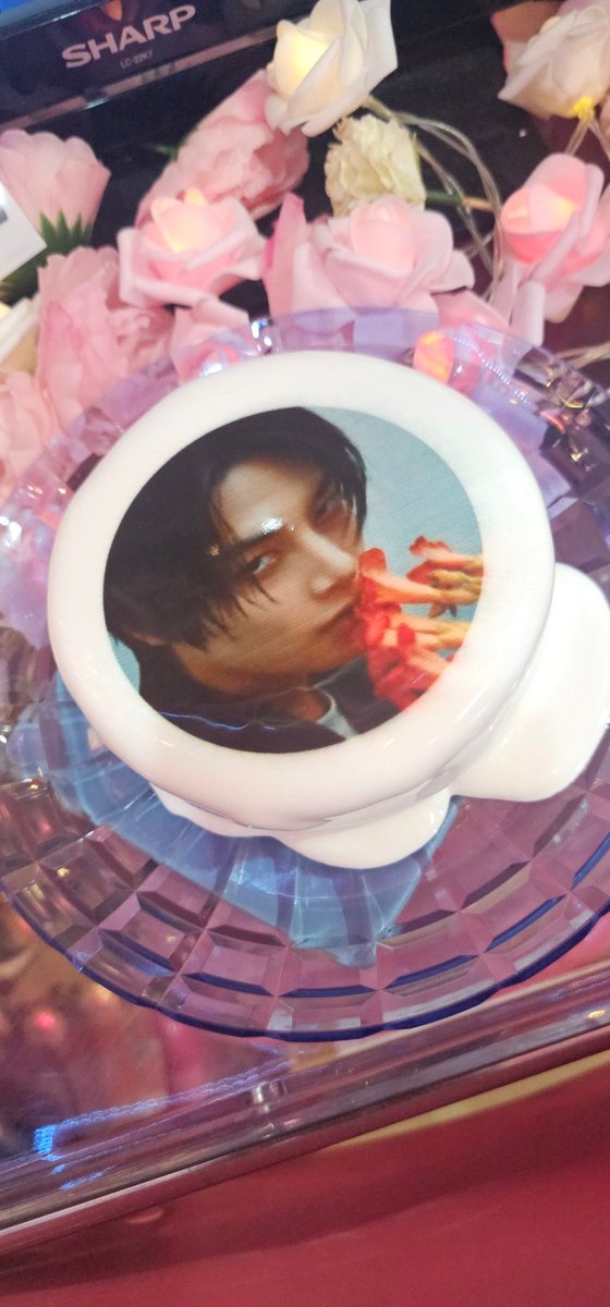 iTEM Cafe tweet media