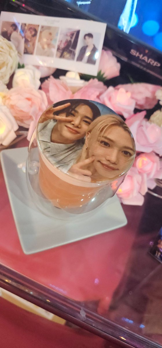 iTEM Cafe tweet media