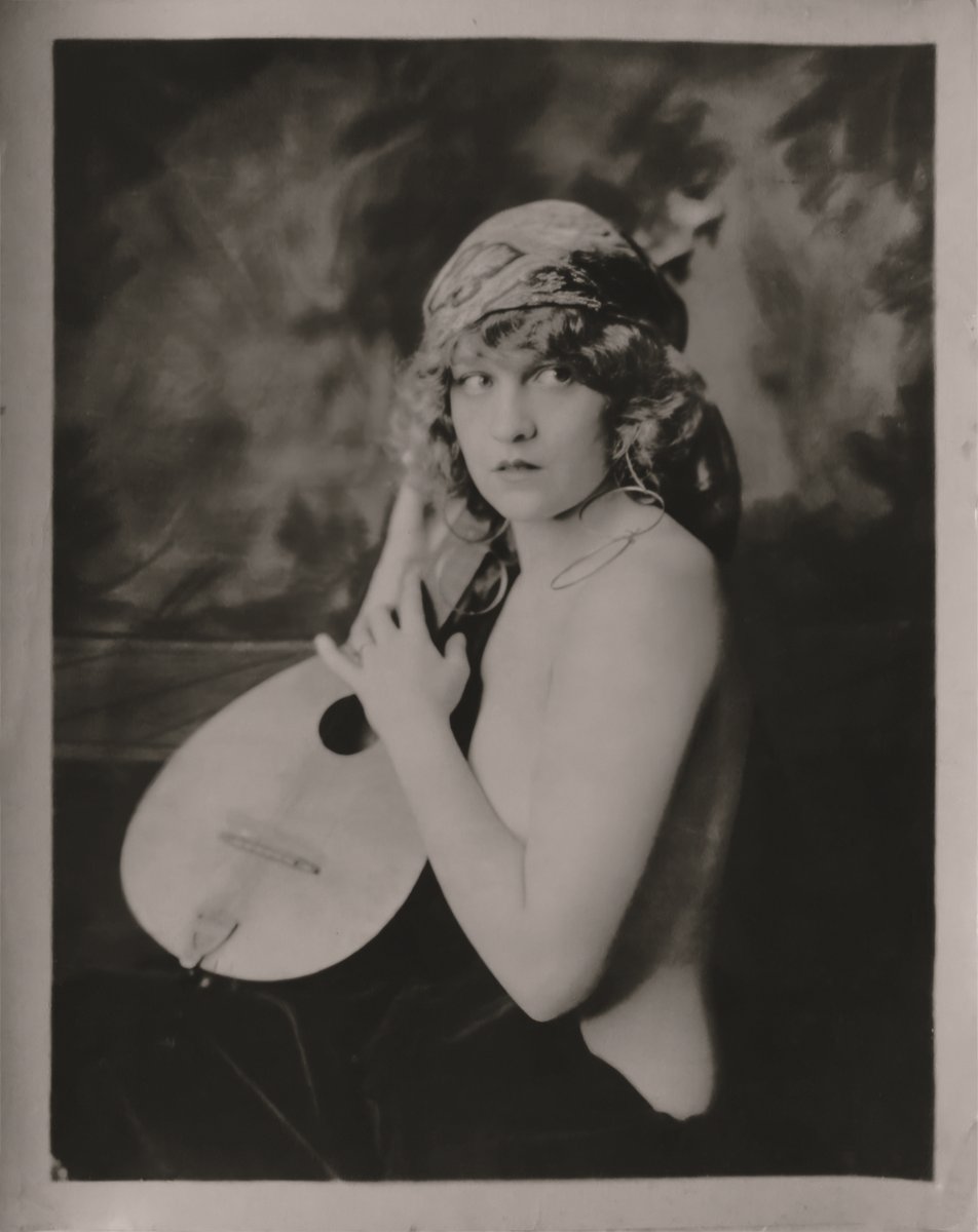 Everyday Alfred Cheney Johnston tweet media