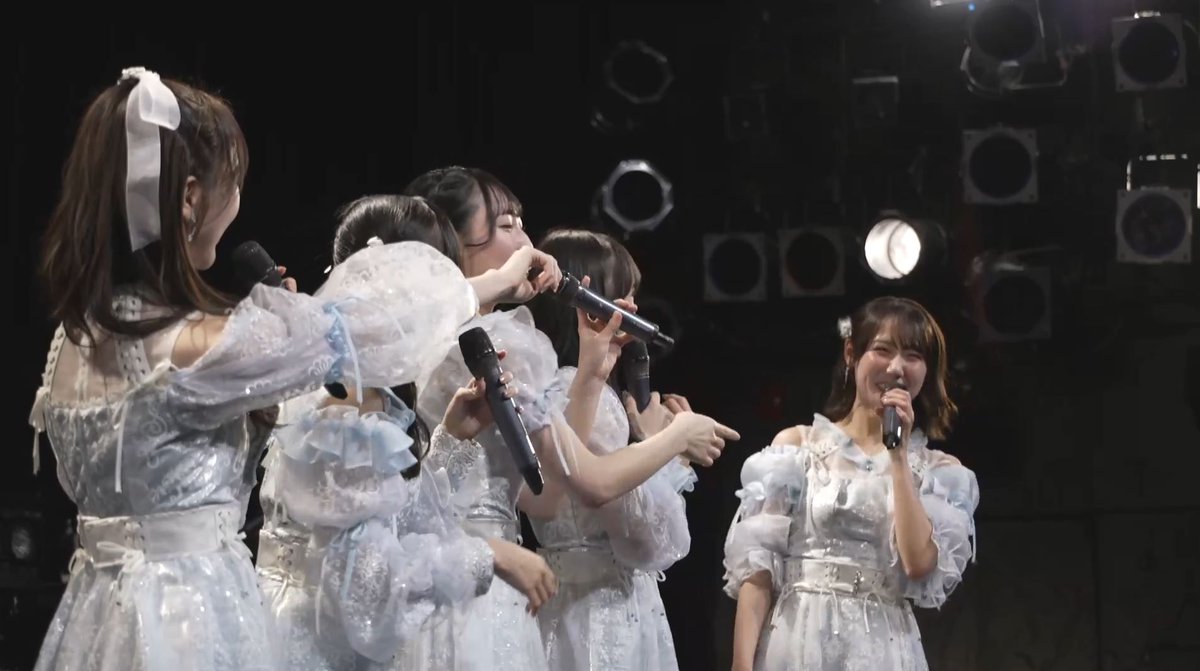 tyorappe_48462's tweet photo. 笑った時に細くなる葵ちゃん目を「虹」っていう表現いいねｗ
 #兵頭葵
 #STU48 #SHOWCASELIVE https://t.co/BHFaf65gyP