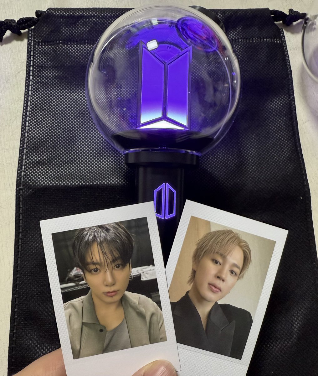 새 미밤이 너무 이쁘다요💜💛

내눈엔 깔끔하고 이쁨요