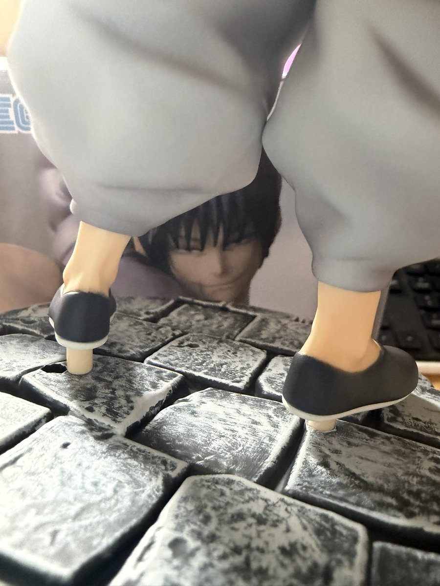 Cs919_'s tweet photo. Obviously whoever made this base is not good at measuring. https://t.co/VG7uDWdOOi