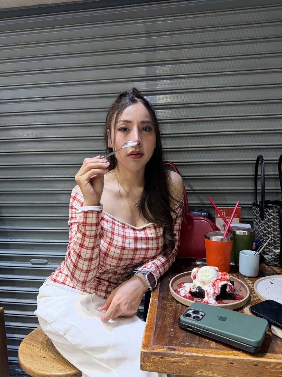 Maleeruk tweet media