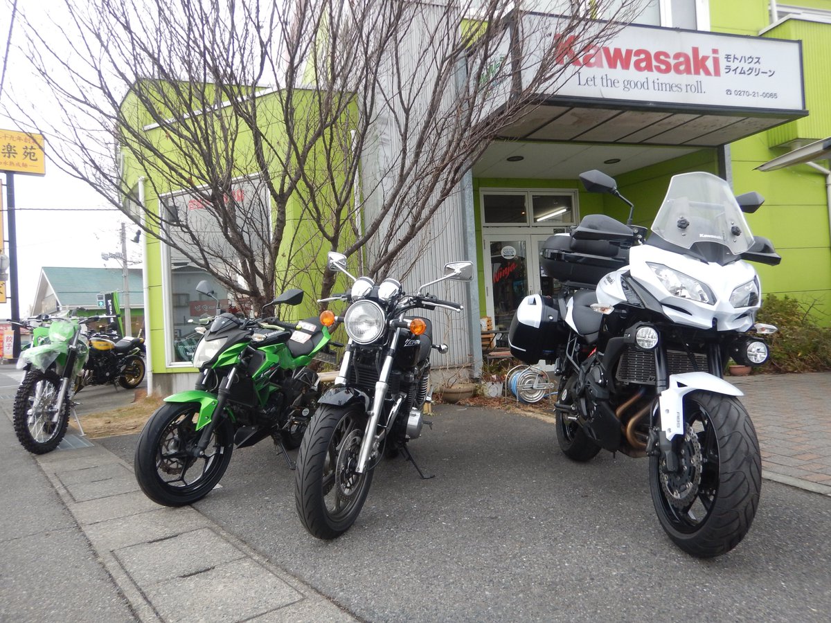 こんにちは♪ 店頭の中古車に仲間が増えました🥳 2015年モデル