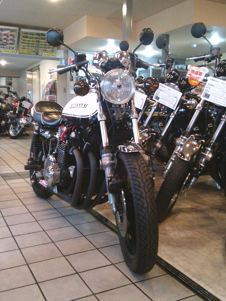 ZeppanUematsu's tweet photo. 1975 KAWASAKI 900 SUPER 4 Z1B
寒い冬が終れば、暖かい陽気に恵まれた春へ。
2026年こそ愛車と共に、沢山の思い出作りに挑戦してみましょう!
#在庫情報 #gto #z1 #z1b #900super4 #カワサキ #バイク好きと繋がりたい
国産絶版バイク専門33年「ウエマツ」の詳細はコチラ⇒ https://t.co/gFWtRySJS0 https://t.co/rjg9Fjg4zL