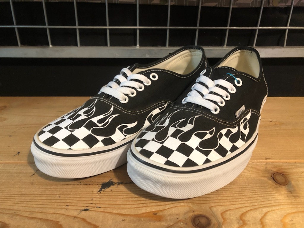 新着【VANS AUTHENTIC （ブラック/ホワイト） USED SIZE 28.0