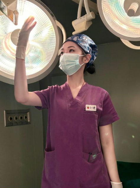 护士依依 tweet media