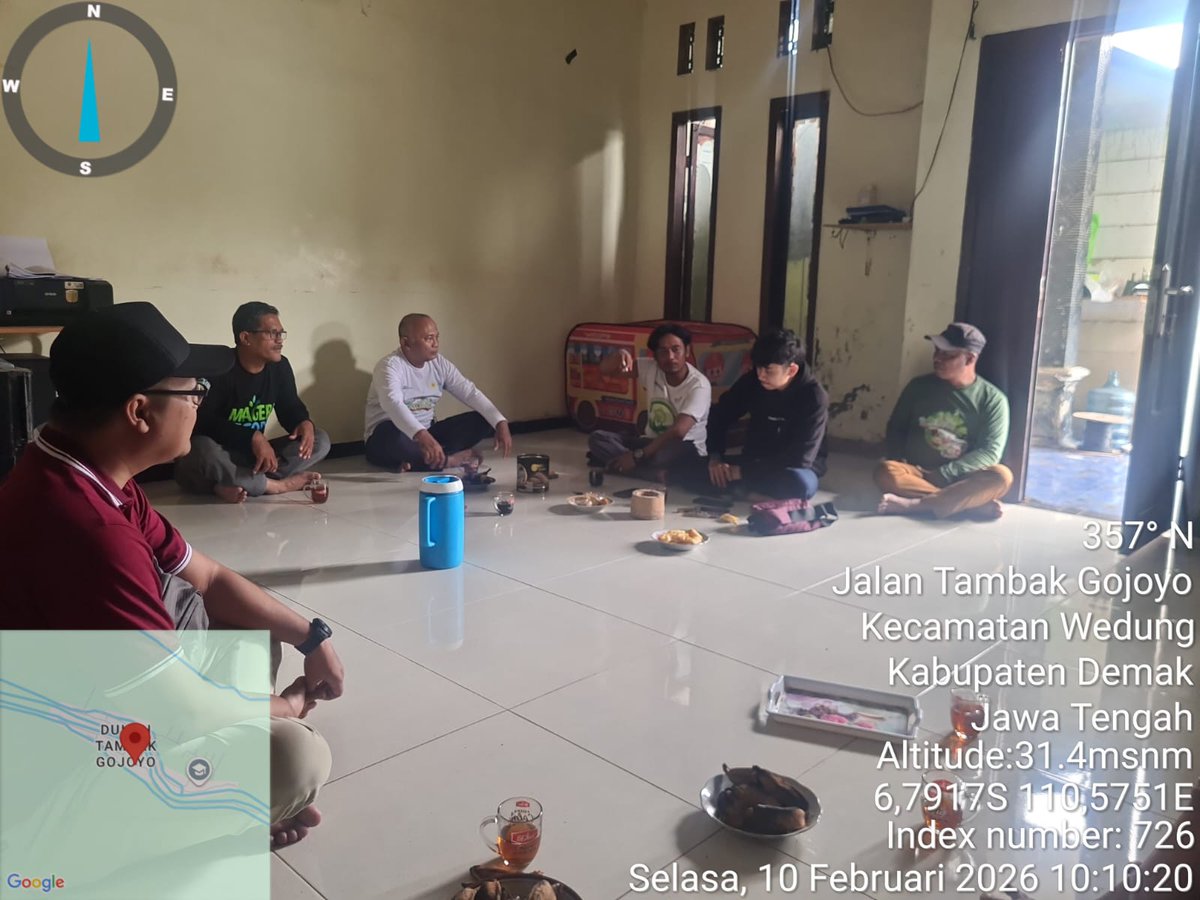 Monitoring dan Evaluasi Penanaman Mangrove Kegiatan Mageri Segoro Tahun 2025 bersama KMPM Sumber Makmur Desa Wedung Kecamatan Wedung Kab. Demak..semoga mangrove tumbuh baik sbg perlindungan pesisir Demak #magerisegoro #ngopeninglakoni 
<a href="/dlhkprovjateng/">Dinas Lingkungan Hidup dan Kehutanan Prov Jateng</a> 
<a href="/DwiCahyoPurnom8/">Dwi Cahyo Purnomo</a>