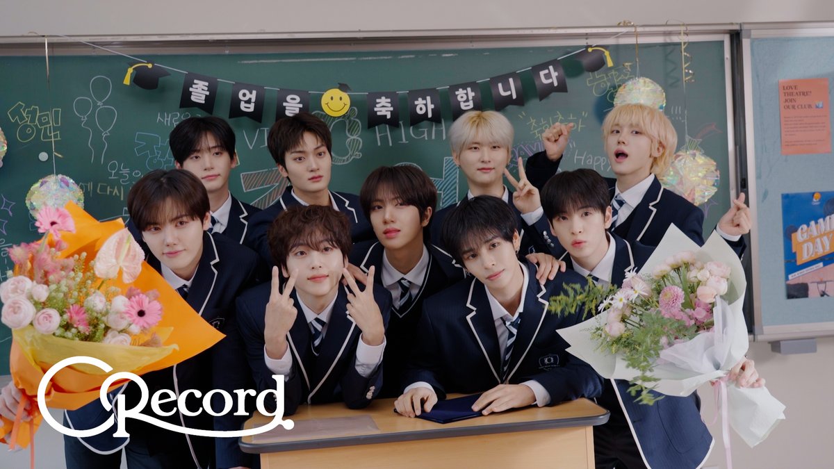 CRAVITYstarship's tweet image. [🎥]
[C-Record] 러비티야...👉👈 나랑 매점 같이 가줘₊˚🏫⊹ l 2026 CRAVITY FAN-CON 'VITY FESTA' 포스터&amp;amp;VCR 촬영 비하인드
⠀
▶ youtu.be/NcZSJshWXN0
⠀
#CRAVITY #크래비티
#VITYFESTA
#C_Record