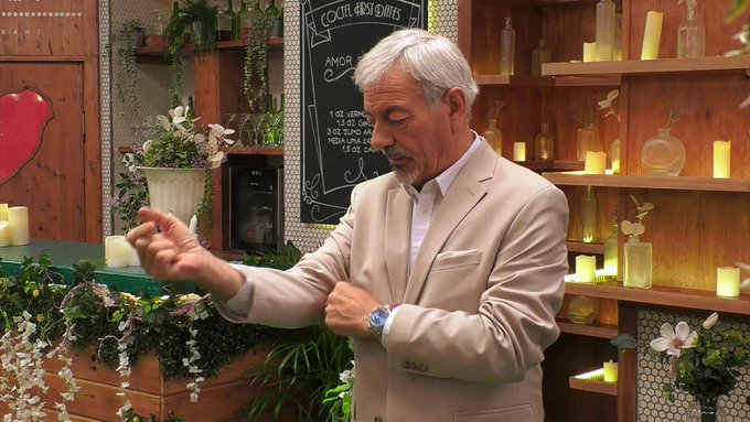 Dos30TV's tweet photo. 🐦 Qué bien funciona #FirstDates9F en el access de T5. Ayer se marcó un 9.5% de share y superó los 1.2 millones de espectadores de media
🐦 Más de 3 millones de espectadores sintonizaron anoche con @firstdates_tv en @telecincoes. ¡BRAVO!
#QueVivaLaTele #Audiencias https://t.co/TsUL36eZlb