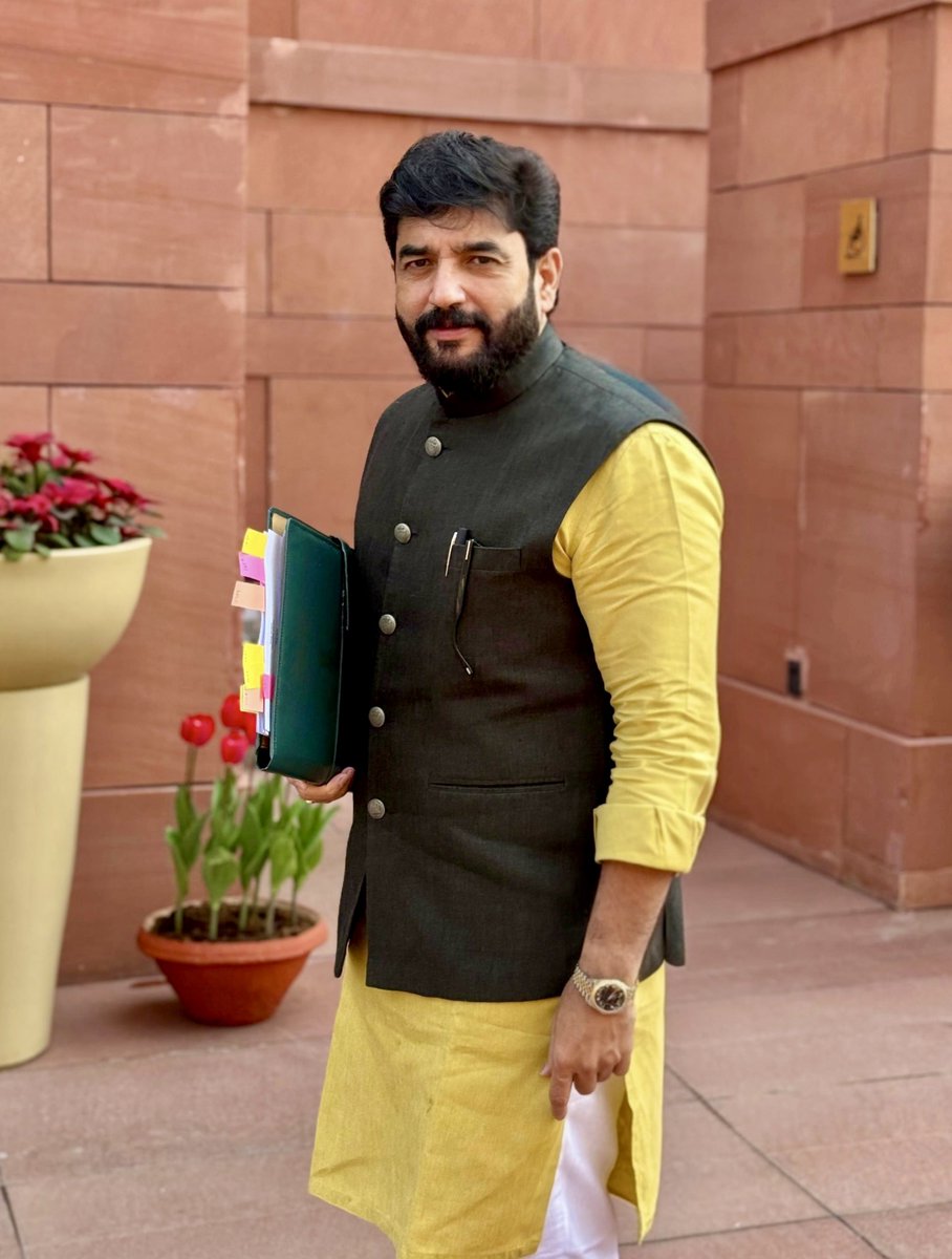 mohol_murlidhar's tweet photo. संसद के बजट सत्र के दौरान…

संसदेच्या अर्थसंकल्पीय अधिवेशनादरम्यान… https://t.co/QtjHgJuMDM