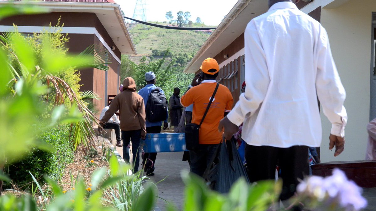 The new <a href="/UgHumanityfirst/">Humanity First Uganda</a> #orphanage is welcoming its first children in Kabende in western #Uganda with the support of <a href="/HumanityFirstDE/">Humanity First Deutschland</a>