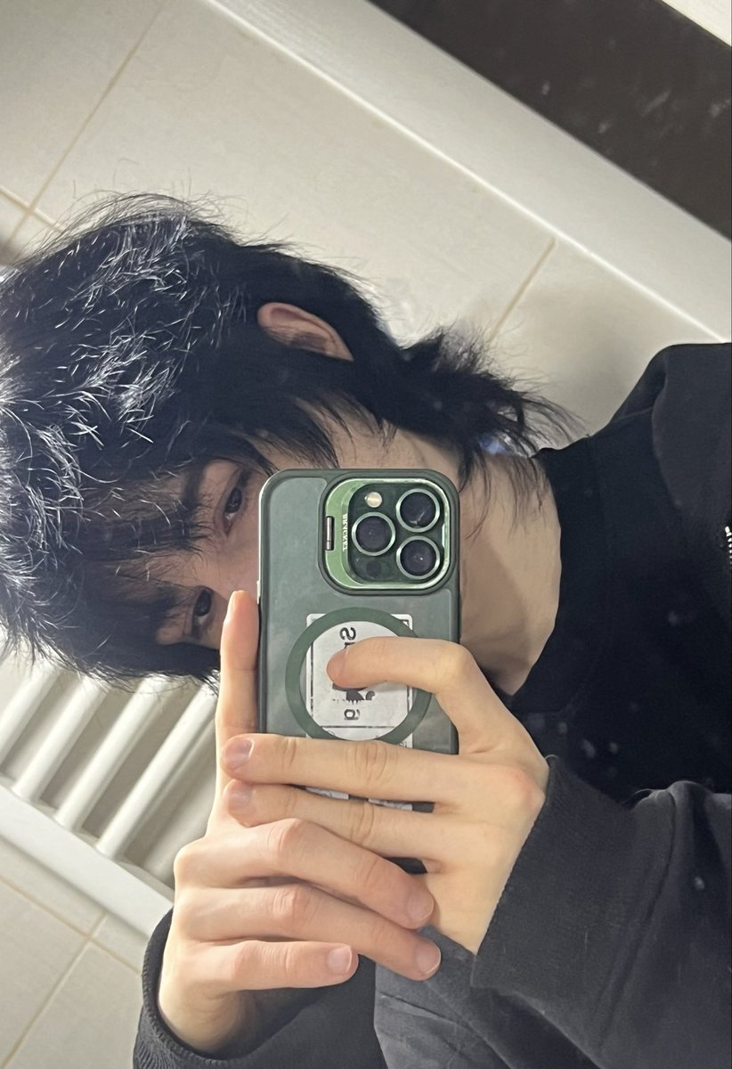 ugly racoon tweet media