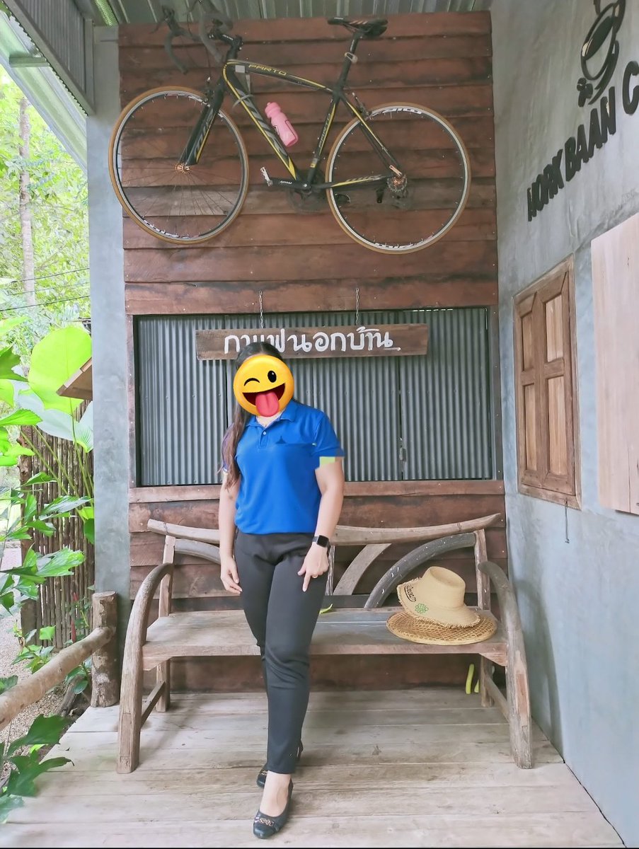 💃ยืนเป็นเป้านิ่ง or #หรือเป้ายิ้มดีล่ะ😉